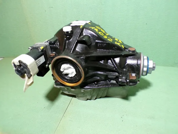 Différentiel arrière BMW OEM 8747239 - 14k km d'usage image 2
