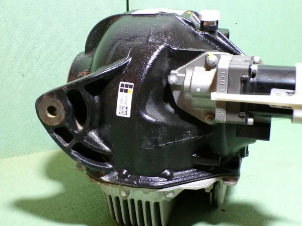 Différentiel arrière BMW OEM 8747239 - 14k km d'usage image 5