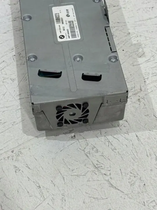 BMW OEM 6808527 Bang & Olufsen Förstärkare - Begagnad image 4