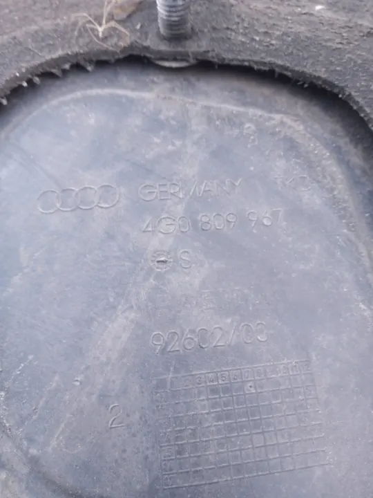Etuvasen pyöränkaari OEM 4G0821133D Audi A6 C7 image 10