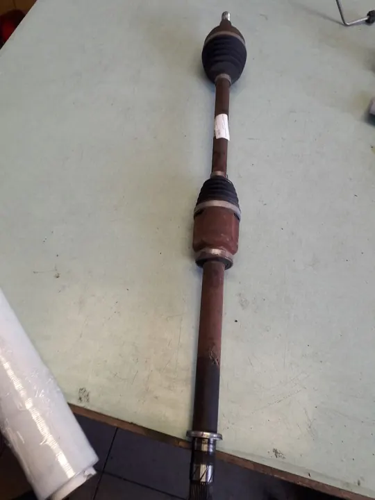 RENAULT MEGANE III Rechtes Halbwelle 391001339R image 4