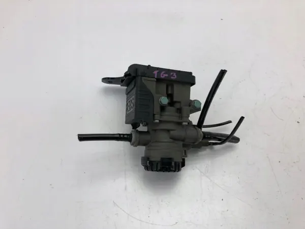 MAN TG3 EBS-modulatorventil OEM 81521066067 image 2