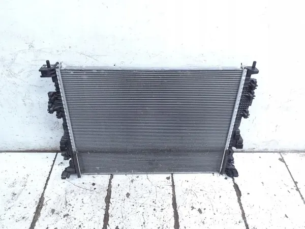 Radiateur d'eau Ford OE LX61-8005-AF - Occasion image 2