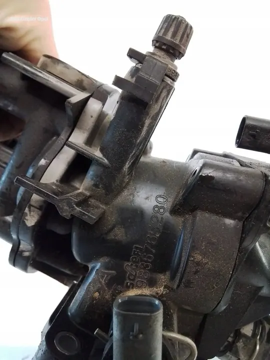 Opel Mokka B 1.2T Carcasa de Termostato 9836765280 image 4