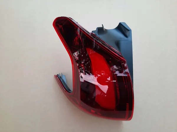 Lámpara Trasera Izquierda Peugeot 2008 I Lift Original image 2