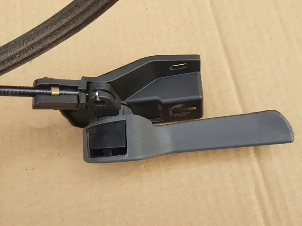Motorhaubenöffnungskabel OEM DŹWIGNIA CIĘGNO Z UCHWYTEM RĄCZKĄ image 5