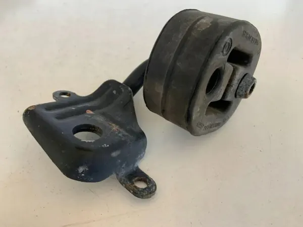 Support d'échappement OEM 4M0253144K pour Audi Q7 4M0 image 2