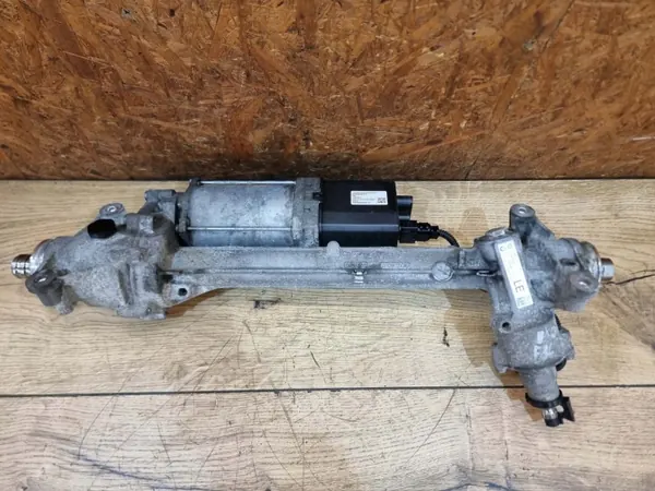 BMW XDRIVE Verteilergetriebe 6872356 LE - Gebraucht image 2