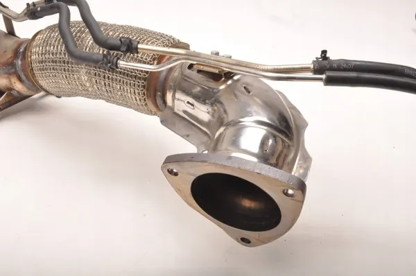Catalyseur Volvo XC40 B4 Mild Hybrid OEM 32406144 image 3