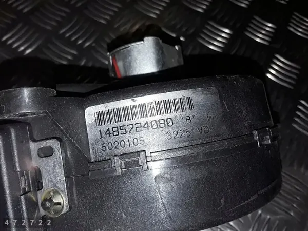 Ventilateur de chauffage côté droit OEM 1485724080 image 4