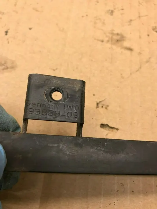 OEM 193839409 Moldura vidro porta traseira esquerda image 8