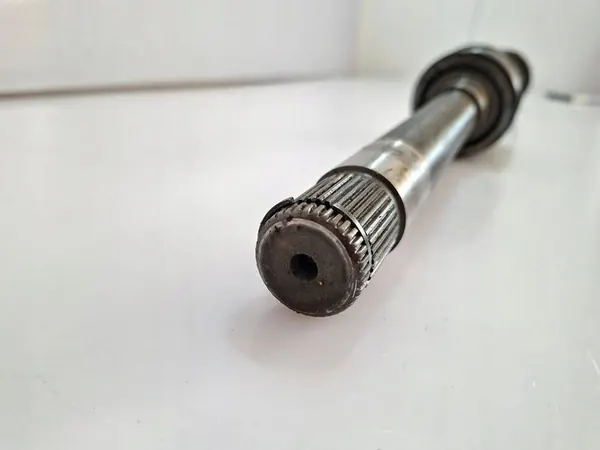 Eixo de transmissão dianteiro direito Mercedes-Benz R W251 3.0 CDI V6 4MATIC image 5