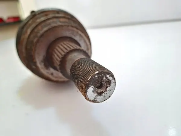 Eixo de transmissão dianteiro direito Mercedes-Benz R W251 3.0 CDI V6 4MATIC image 9