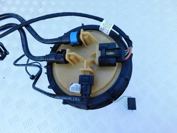 Sprinter 906 Fuel Pump Float Webasto 3 Tubes 06-18 A9064703194 image 2