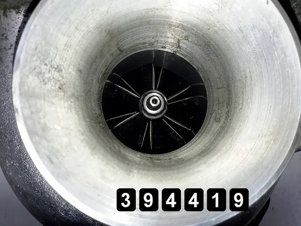 Turbochargeur BMW 1 Series 2009 2000td 4731637 image 6