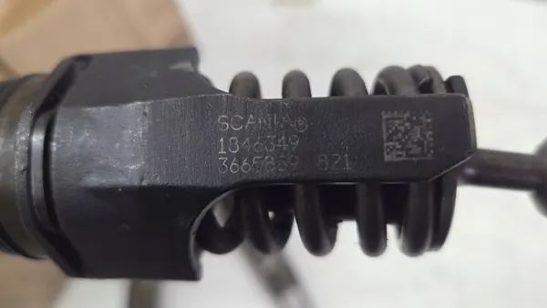Scania HPI Einspritzdüse OEM 1846349 - Gebraucht image 4