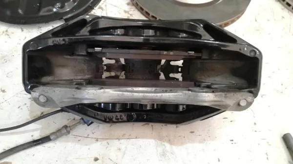 Bremszangen & Scheiben Audi RSQ3 83A - OEM Teile image 8