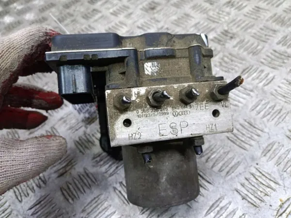 Pompe ABS Audi OEM 8K0907379BG pour A4 B8 2.0 TFSI image 5