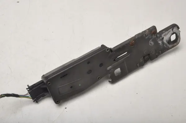 Audi Q5 Heckklappenstütze OEM 4F9827383D - Gebraucht image 3