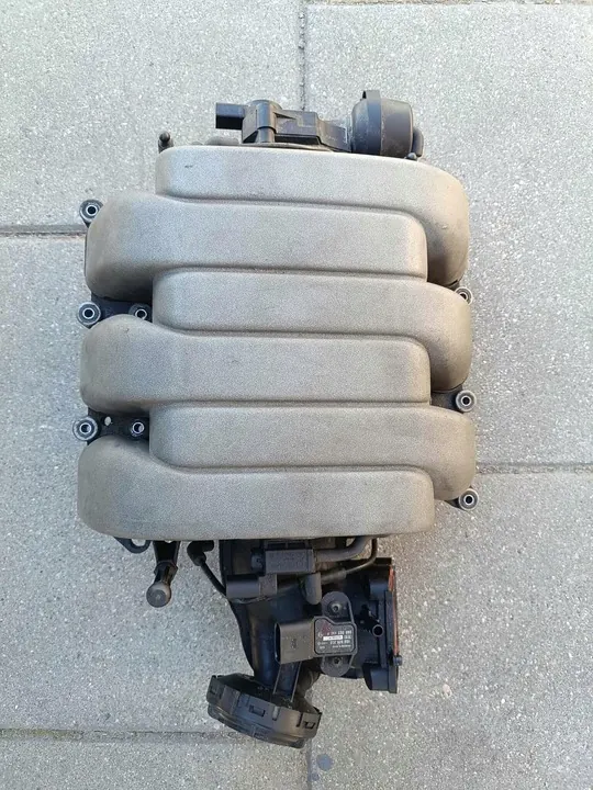 Audi A6 C6 3.2 FSI Ansaugkrümmer OE 06E133210C image 3