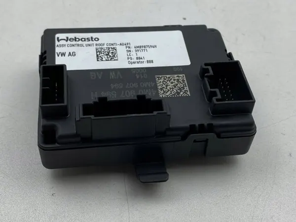 Audi A4 S4 B9 kattoluukumoottori OEM 4M0907594H image 3