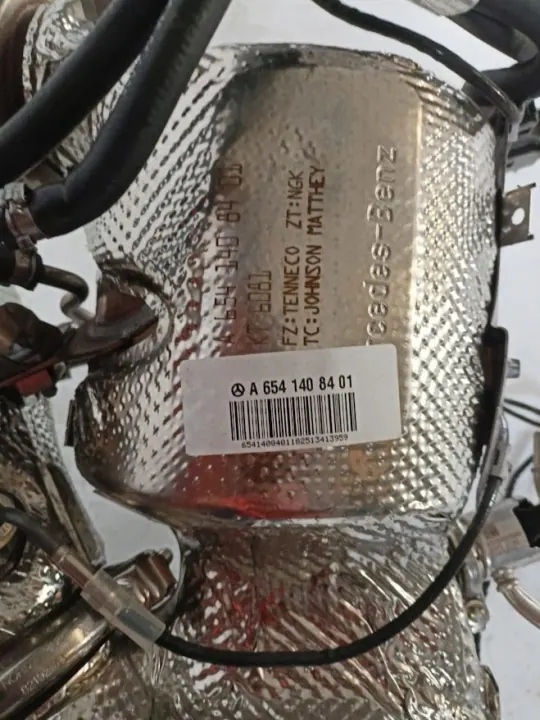 Catalizador Mercedes OEM A6541408401 - Usado image 3