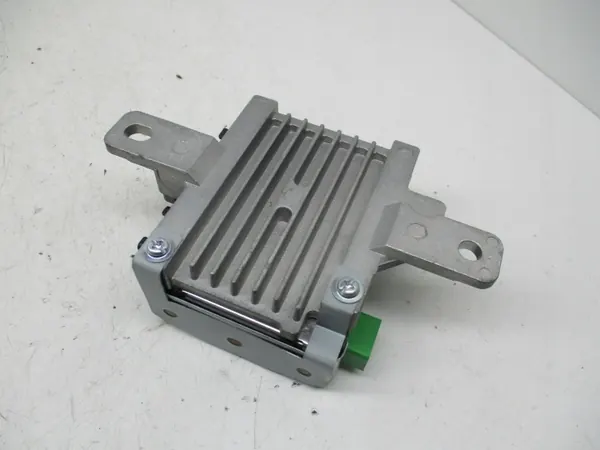 Módulo de direção assistida OEM 8633A071 image 3