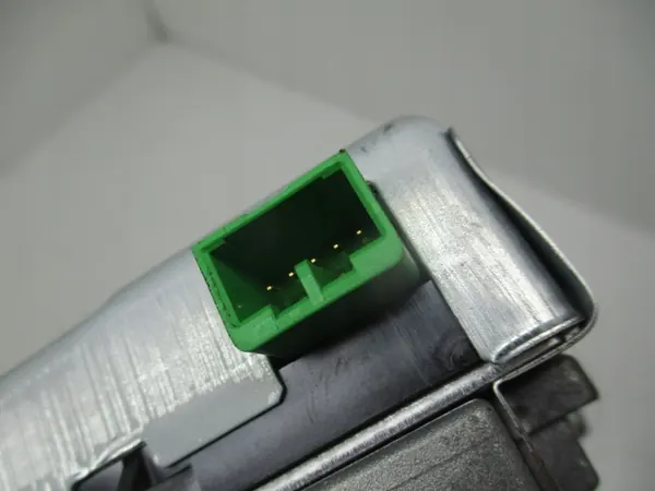 Módulo de direção assistida OEM 8633A071 image 4