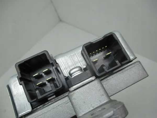 Módulo de direção assistida OEM 8633A071 image 5