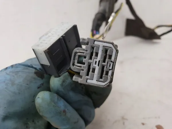 Contrôleur de pompe d'injection Volvo XC70 image 5