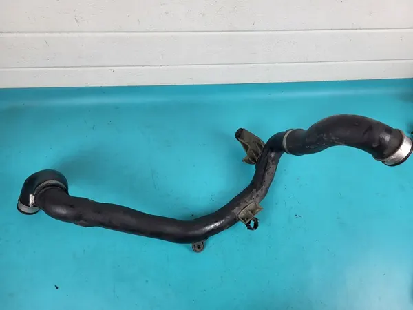 AUDI A3 8P 09 1.9 TDI Ladeluftrohr 3C0145840H image 5