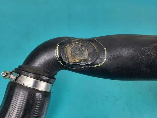 AUDI A3 8P 09 1.9 TDI Ladeluftrohr 3C0145840H image 8