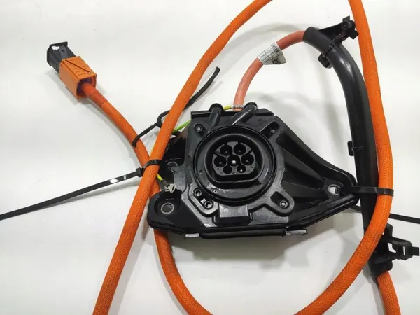 Prise de charge OEM 5A60026 pour BMW 2 Active Tourer PHEV image 3