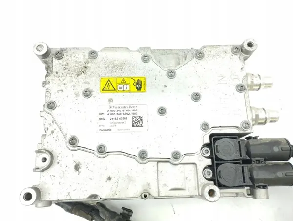 Inversor de voltaje Mercedes-Benz EQA 2022 OEM A0003426700 image 5