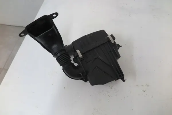 Boîtier Filtre à Air OEM 165004357R pour Nissan Juke image 2