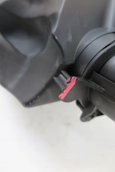 Boîtier Filtre à Air OEM 165004357R pour Nissan Juke image 6