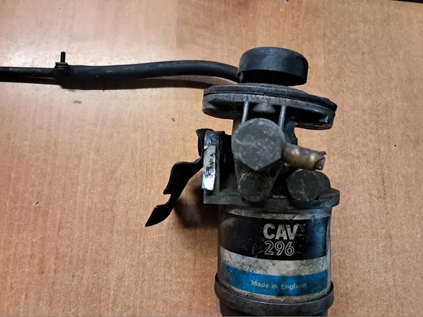 Polttoainesuodattimen perusta VW Passat 1.9TDI image 3