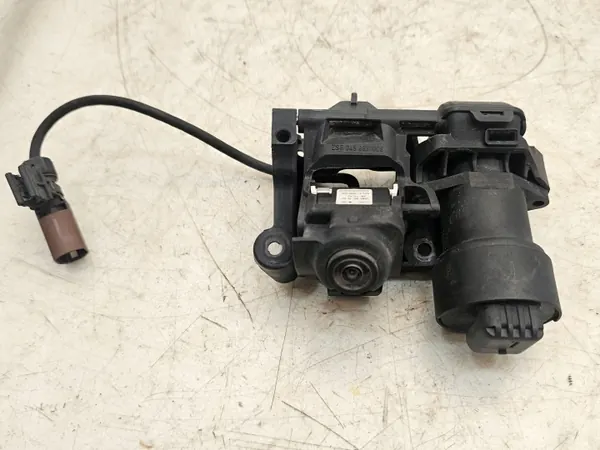 Etukamera OEM A000 905 40 02 Mercedesille image 2