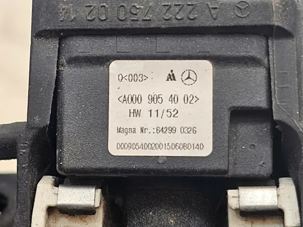Etukamera OEM A000 905 40 02 Mercedesille image 10
