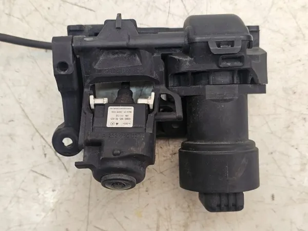 Etukamera OEM A000 905 40 02 Mercedesille image 3