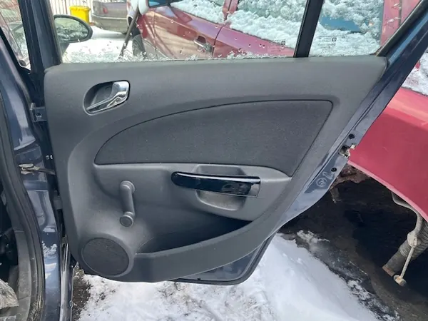 Panel de puerta trasera Opel Corsa D OEM AK-12-725090 image 2