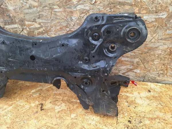 Vorderer Querträger OEM AVN16236 für Renault Master image 7