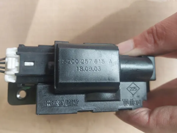 Baklucka Lås Bak Renault Laguna II image 4