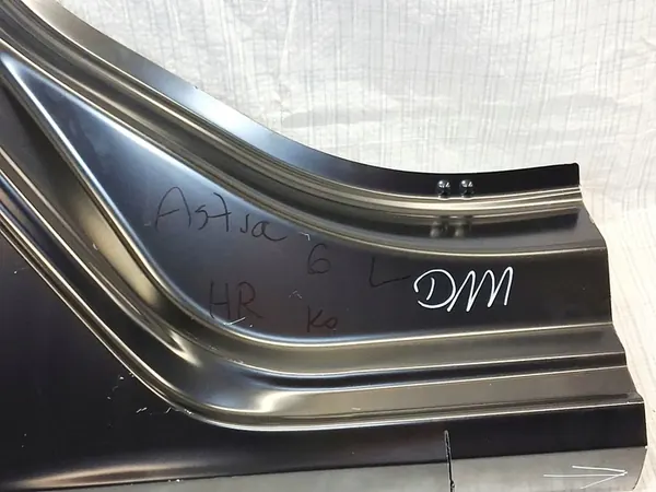 Opel Astra L 6 Kombi Seuil Droit Arrière Usagé OEM image 3