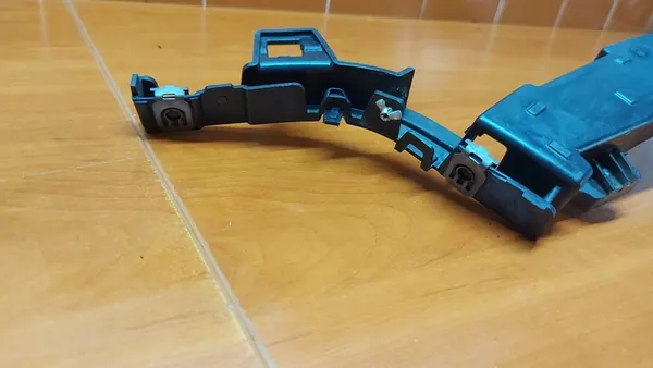 Fram höger stötfångarslider Toyota Proace 16- image 6