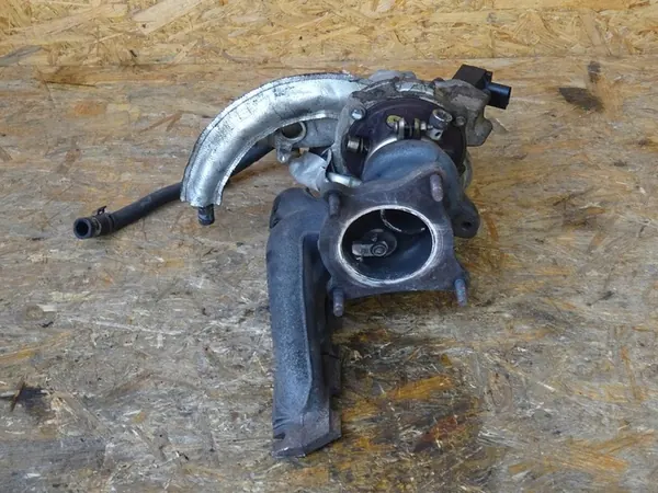 Turboaggregat AUDI A3 8P GOLF V EOS 2.0 TFSI 06F145701E image 4