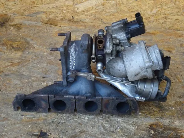 Turboaggregat AUDI A3 8P GOLF V EOS 2.0 TFSI 06F145701E image 5