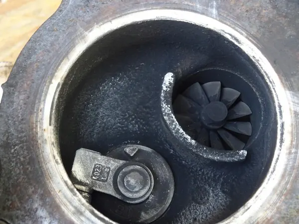 Turboaggregat AUDI A3 8P GOLF V EOS 2.0 TFSI 06F145701E image 8