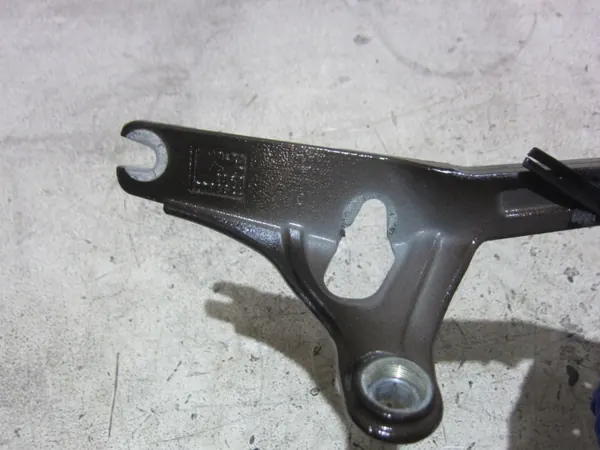 Dobradiça de porta-malas BMW 3 F34 GT OEM 41627357421 image 3