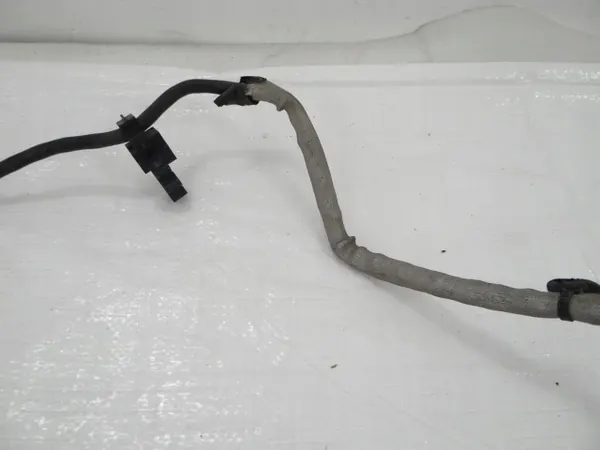 Manguera AdBlue OEM 9826303580 P4 para Peugeot Rifter image 7